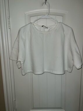 Zara White Cropped Boxy Sweatshirt Top and Pant Set